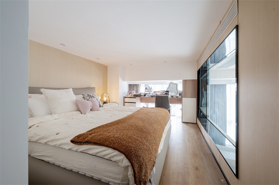 LIN_8002_1.jpg LIN_8002_1.jpg