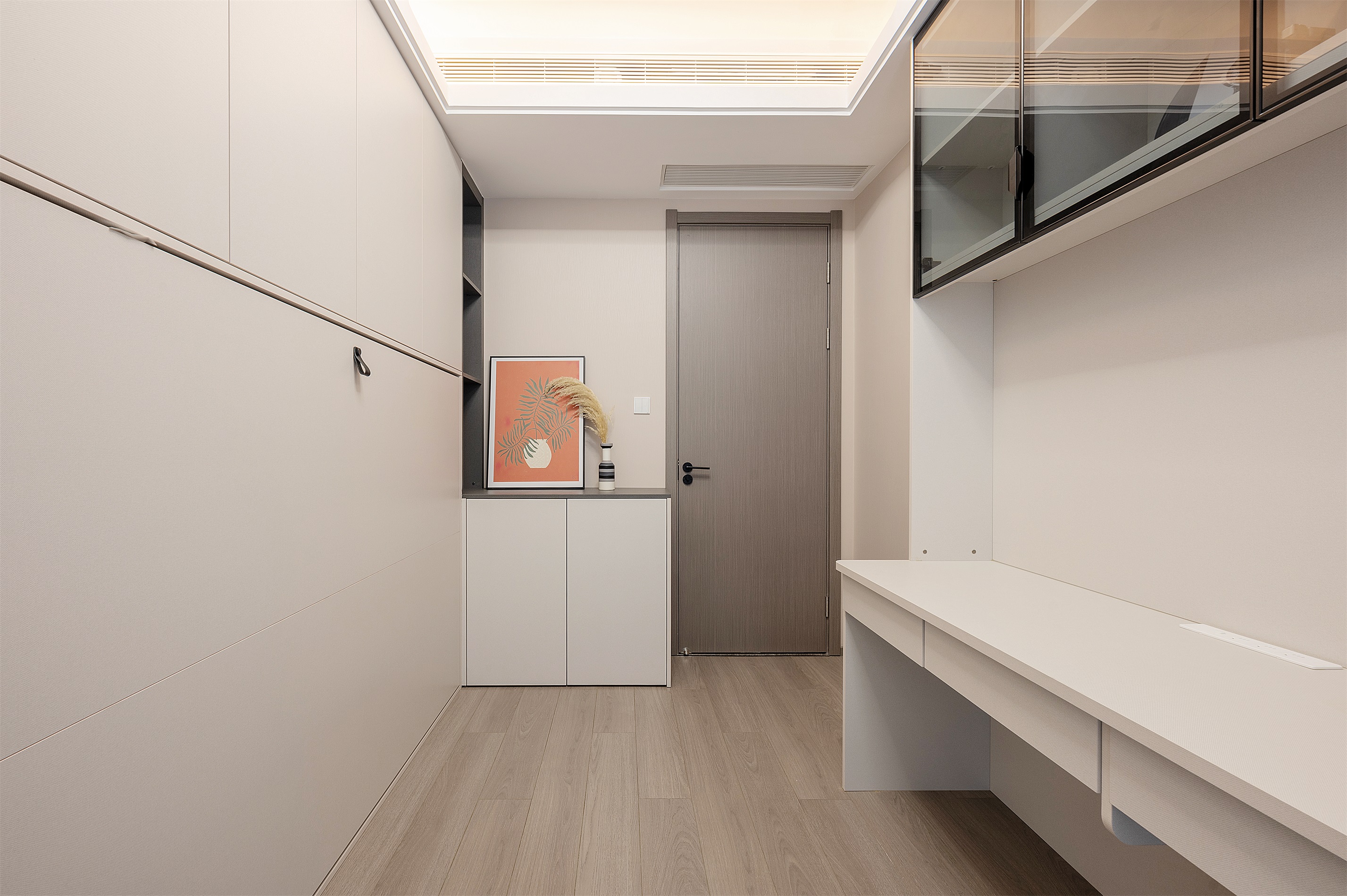 DSC_2049_1.jpg DSC_2049_1.jpg